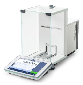 XPR Essential Analytical Balances